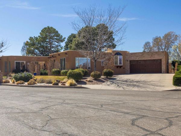 3305 Ocotillo Court NE, Albuquerque, NM 87111