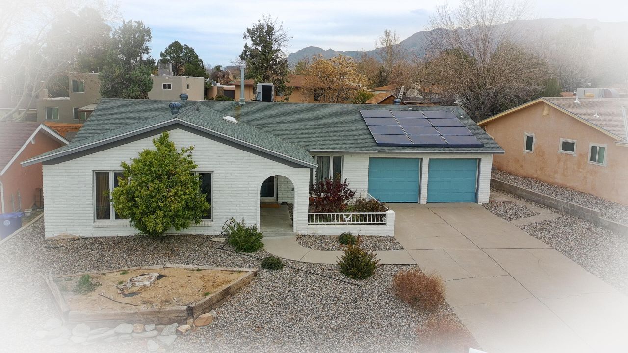 6429 Louise Place Ne, Albuquerque, NM 87109 Main Photo