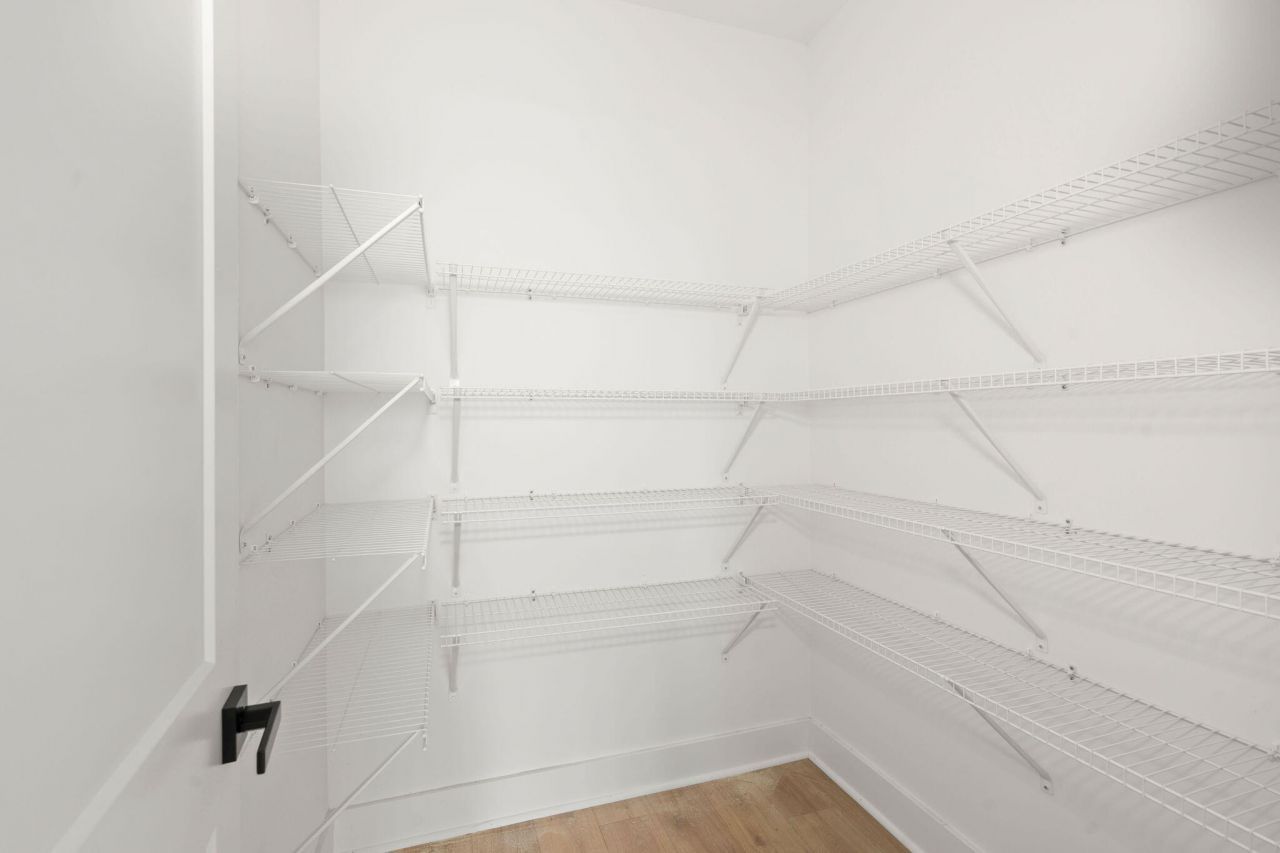 1306 Mccrae Drive Photo 13