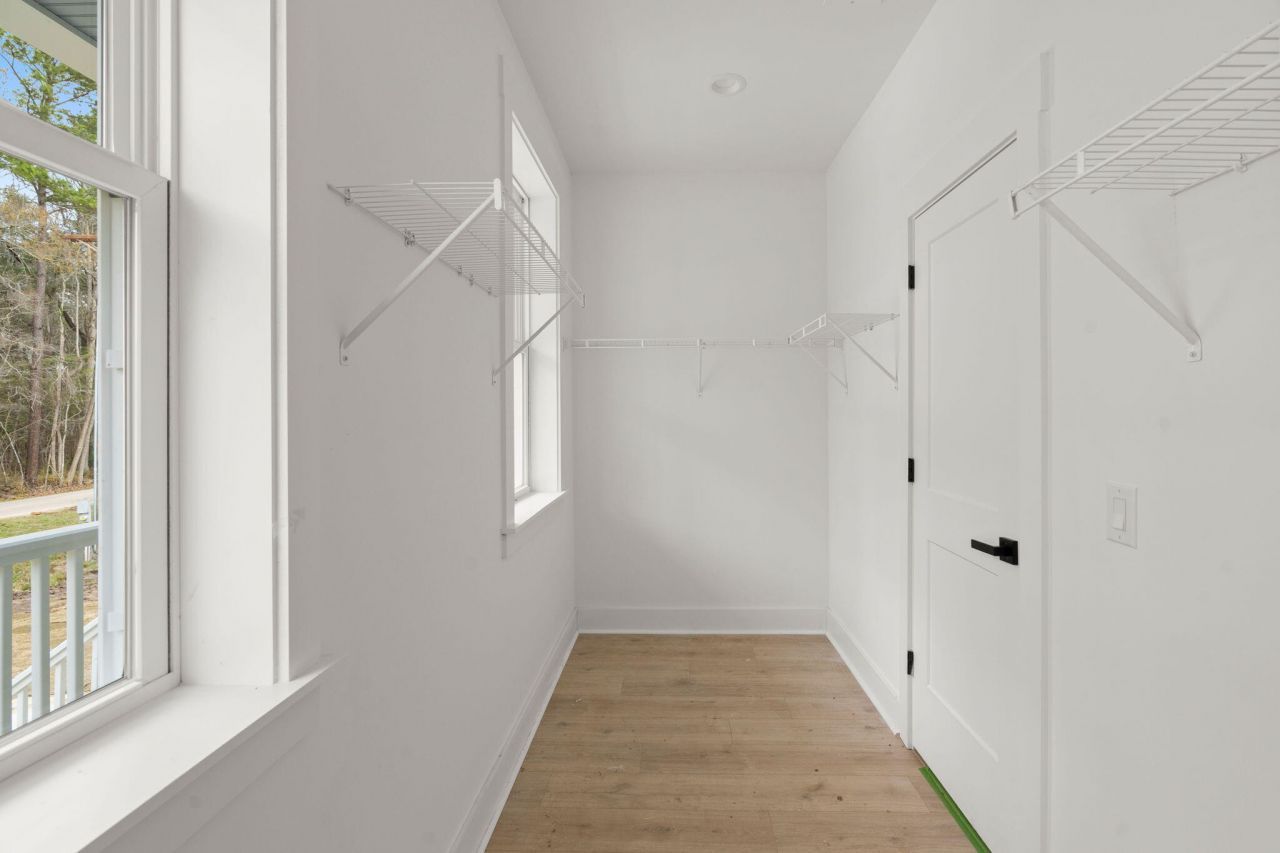 1306 Mccrae Drive Photo 21