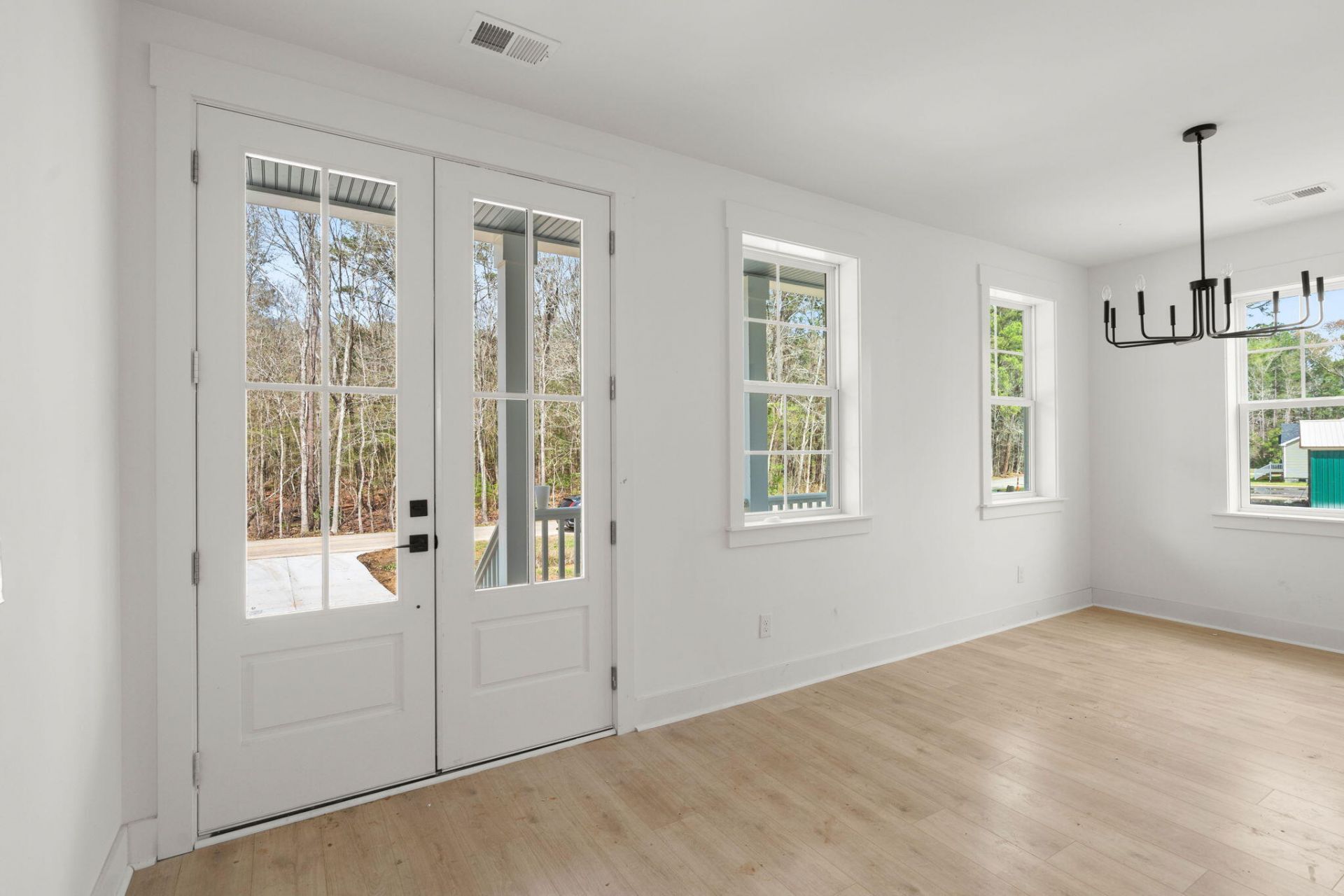 1306 Mccrae Drive Photo 8
