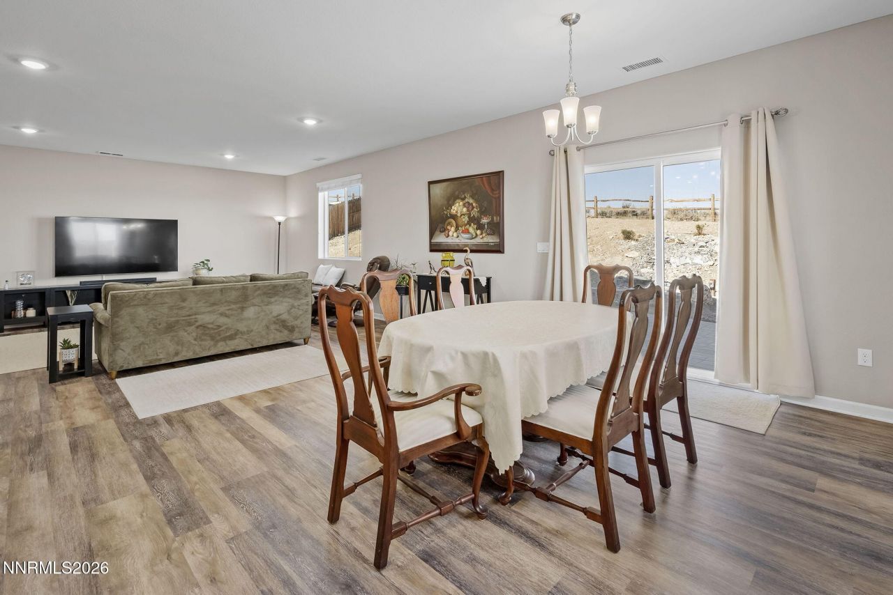 556 Beckwourth Drive, Reno, NV 89506 Photo