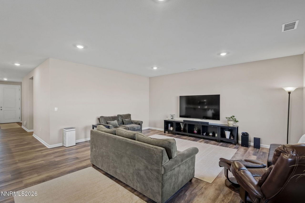 556 Beckwourth Drive, Reno, NV 89506 Photo