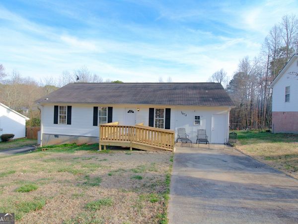 5674 Maiden Lane, Lula, GA 30554