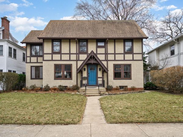 802 Clinton Place , Evanston, IL 60201