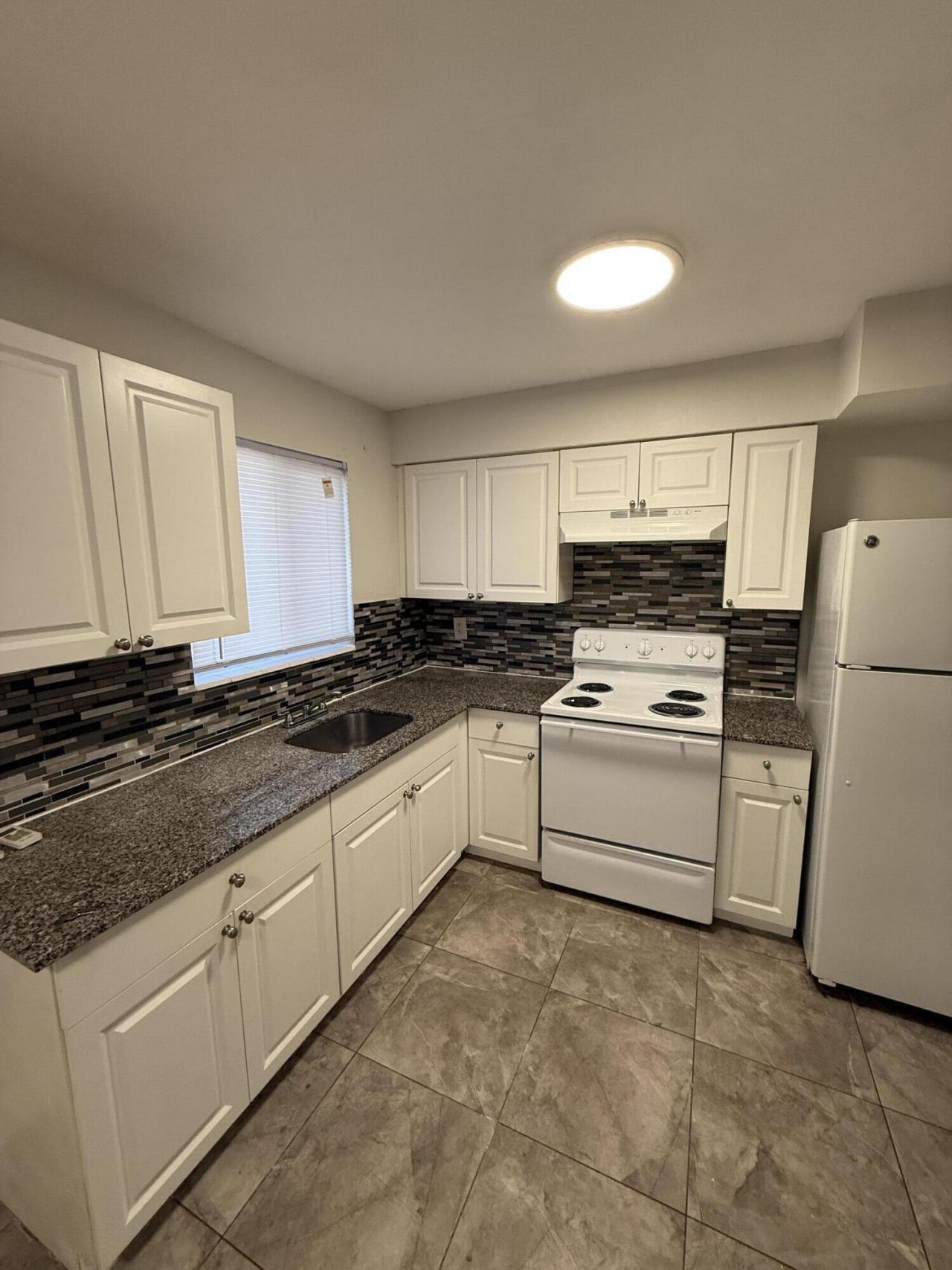 1231 W River Drive, Unit 1-4, Margate, FL 33063 Photo