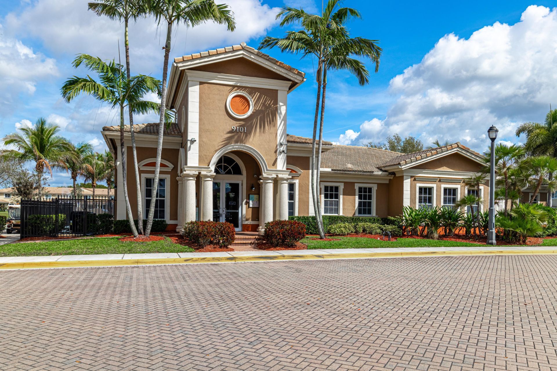 9153 Whistable Walk, Tamarac, FL 33321 Photo