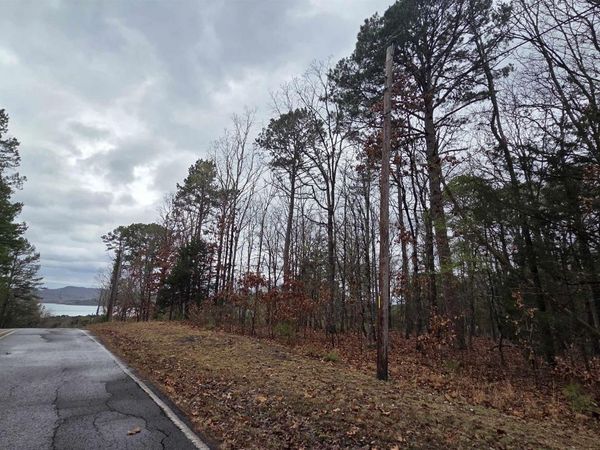 000 Hilltop Drive , Fairfield Bay, AR 72088
