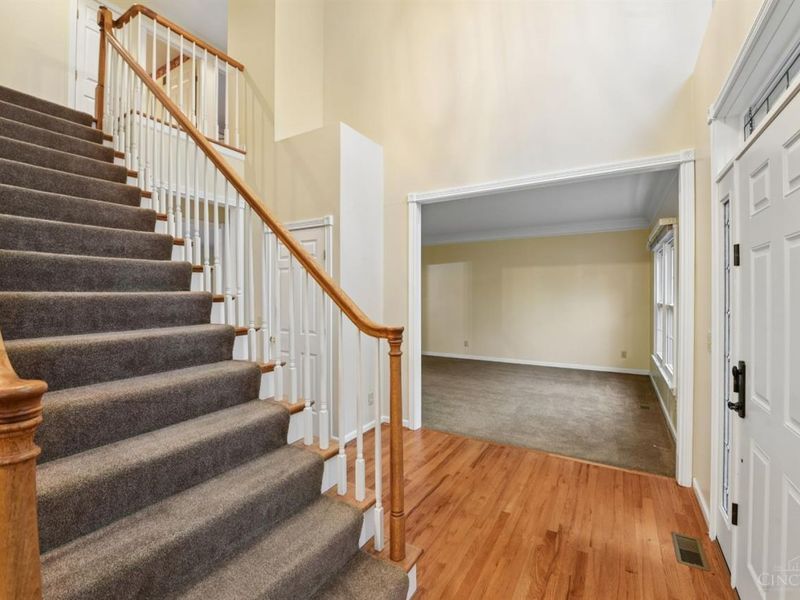 2 Clarke Court, Glendale, OH 45246 Photo 21