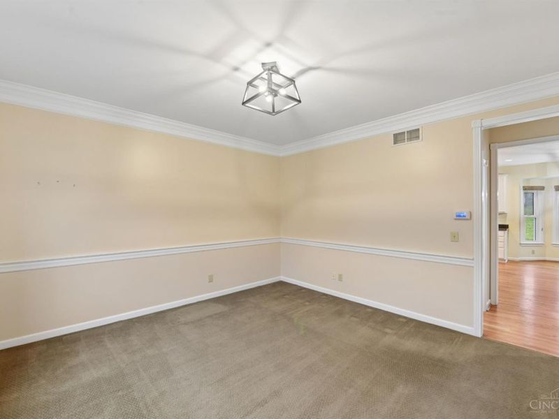 2 Clarke Court, Glendale, OH 45246 Photo 22