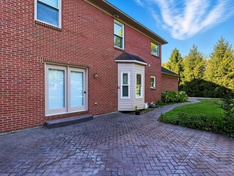 2 Clarke Court, Glendale, OH 45246 Photo 44