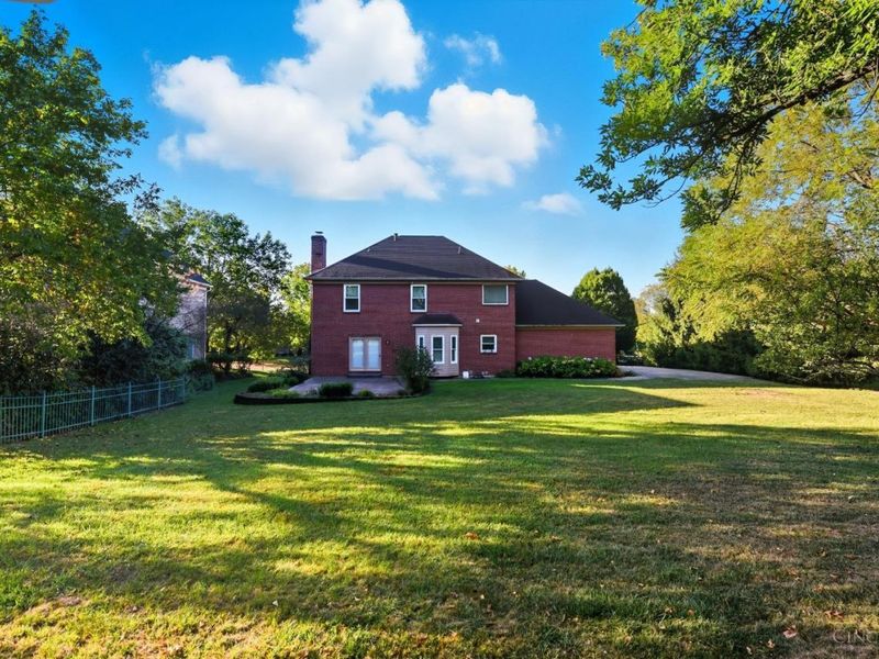 2 Clarke Court, Glendale, OH 45246 Photo 47