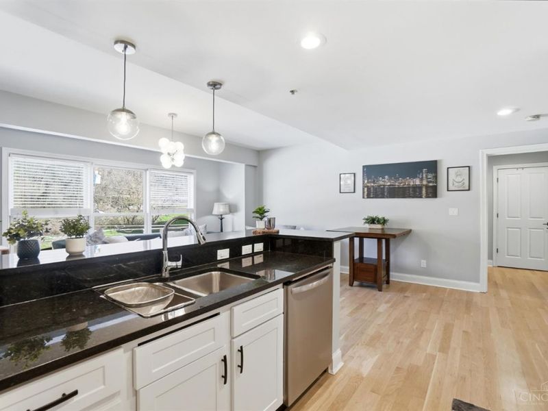 2235 Riverside Drive, Unit 306, Cincinnati, OH 45202 Photo 14