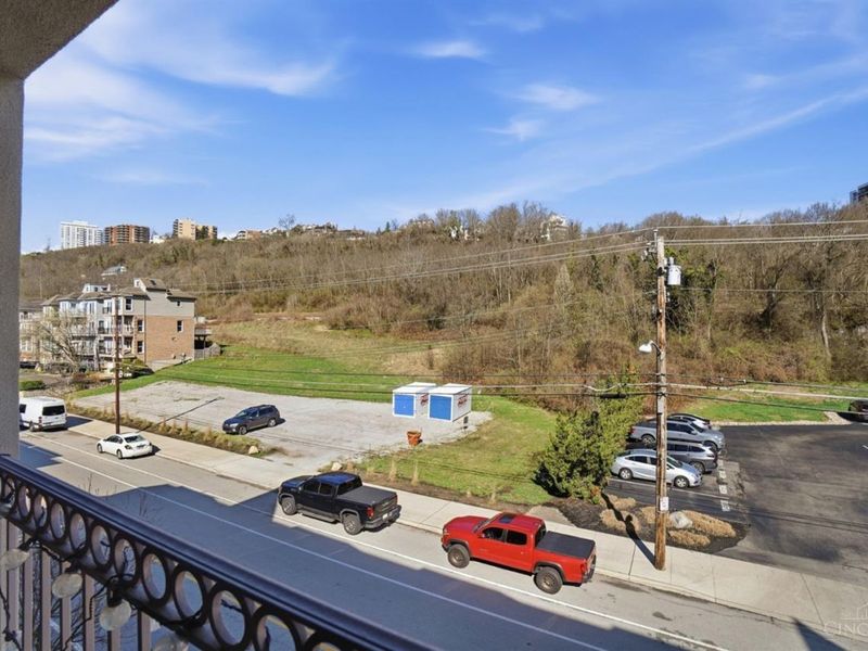 2235 Riverside Drive, Unit 306, Cincinnati, OH 45202 Photo 21