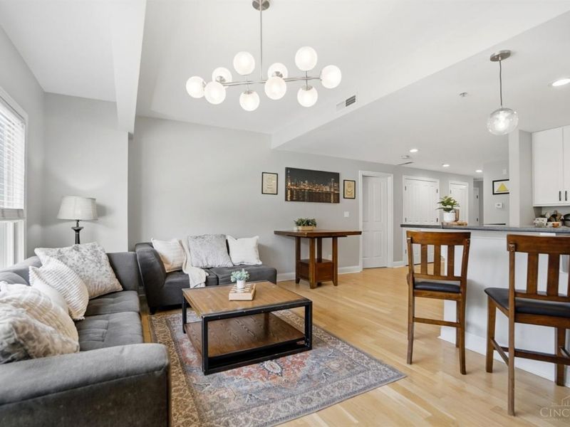 2235 Riverside Drive, Unit 306, Cincinnati, OH 45202 Photo 8