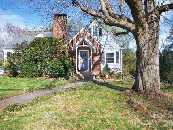 25 Bear Creek Road , Asheville, NC 28806