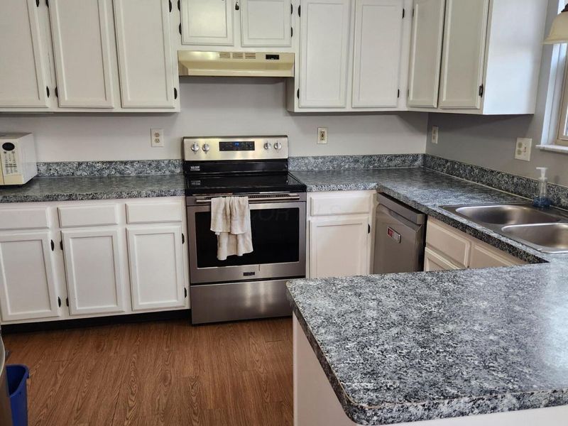 6688 Jennyann Way , Canal Winchester, OH 43110 Photo 4