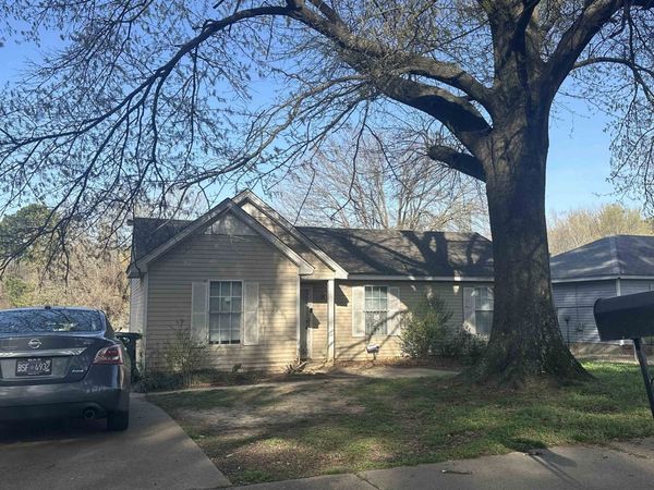 4001 POINT CHURCH DR, Memphis, TN 38127