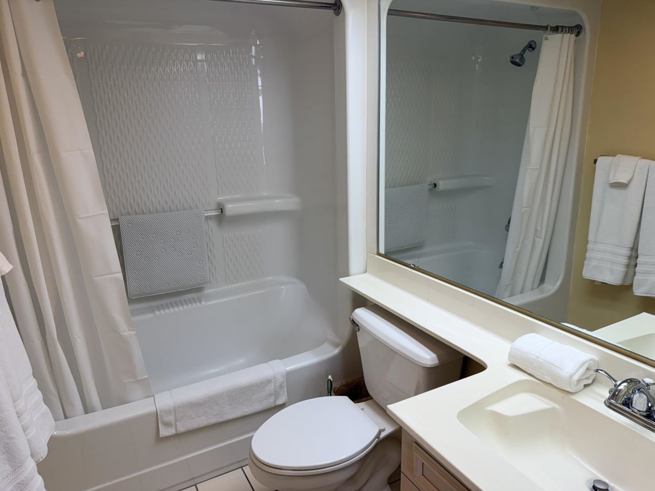 161 Seawatch Dr.  Photo 14