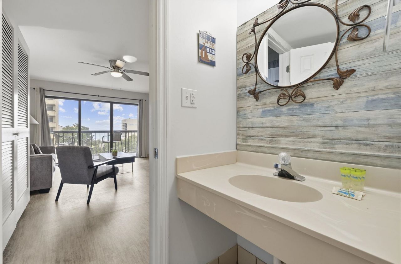 7500 N Ocean Blvd. Photo 12