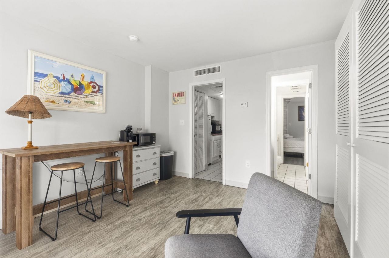 7500 N Ocean Blvd. Photo 20