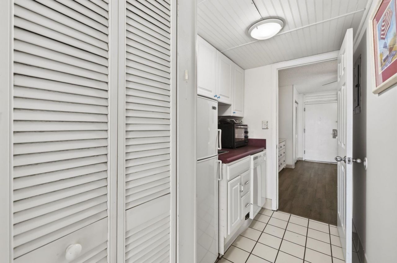 7500 N Ocean Blvd. Photo 7