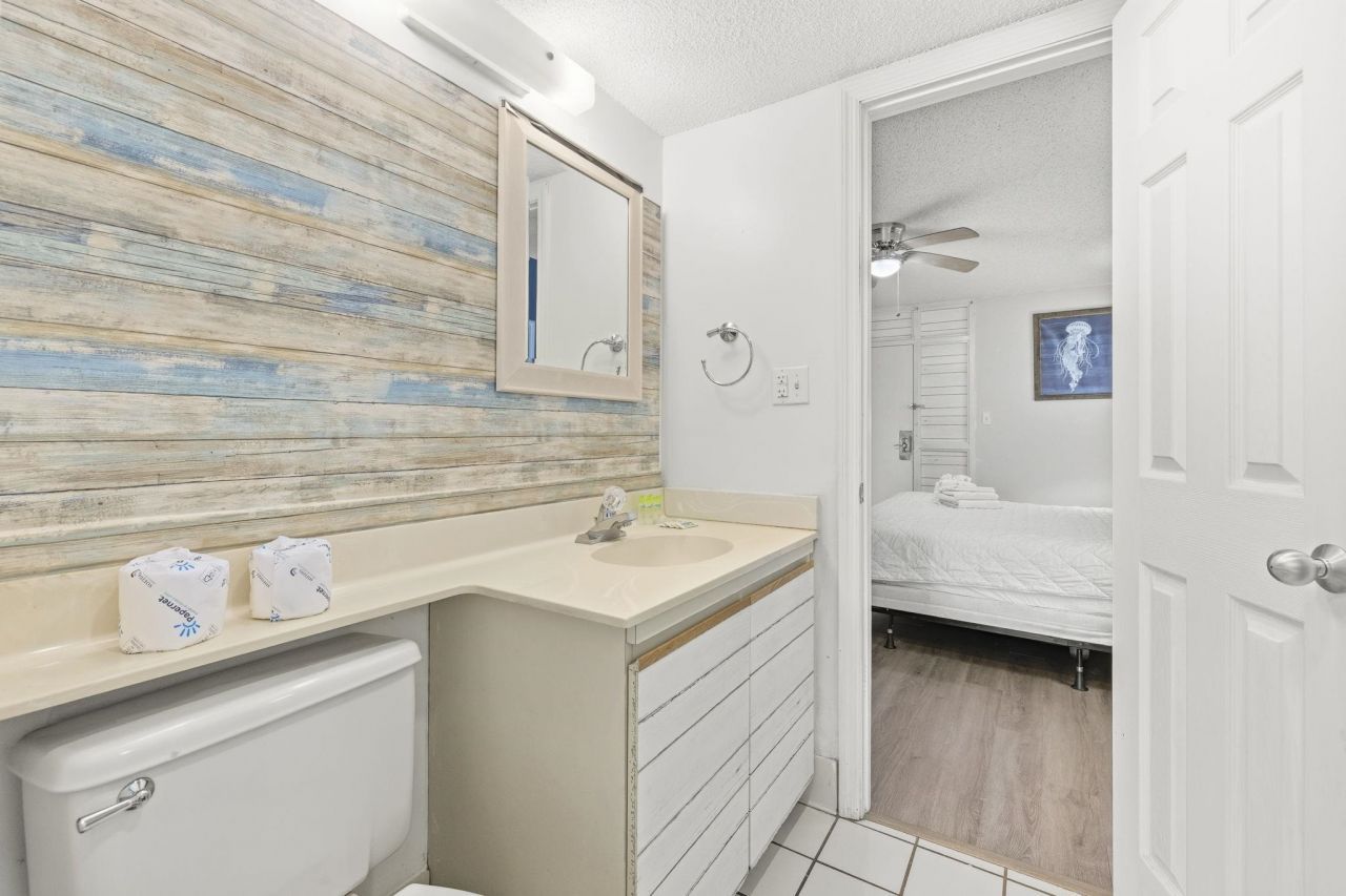 7500 N Ocean Blvd. Photo 9