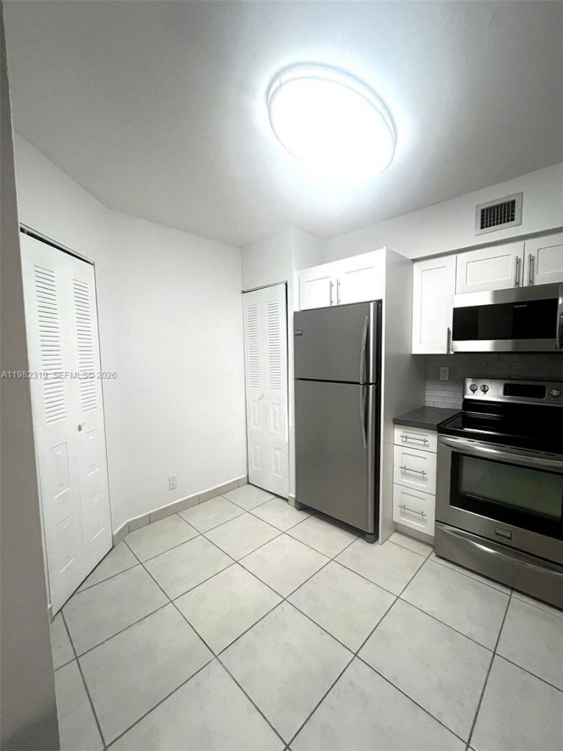 14012 SW 93rd Ln, Unit 14012, Miami, FL 33186 Photo