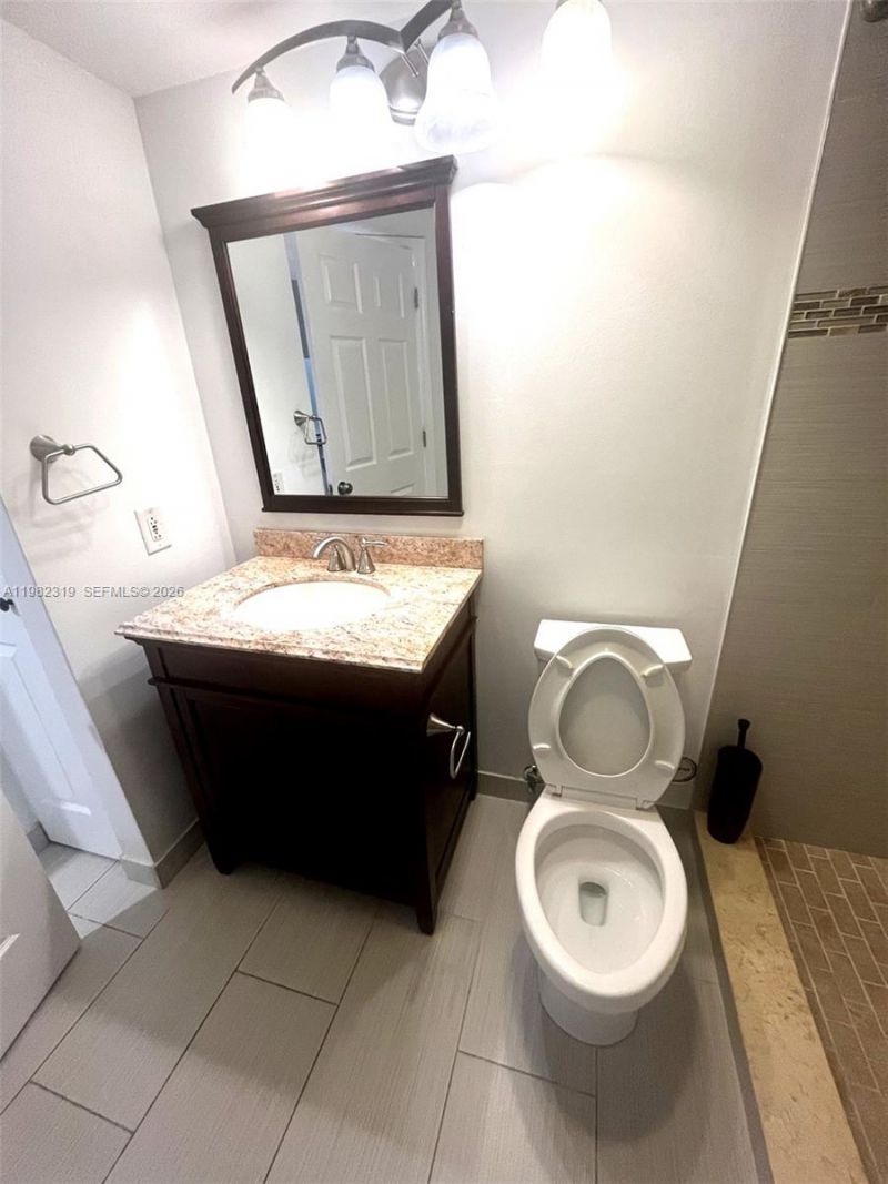 14012 SW 93rd Ln, Unit 14012, Miami, FL 33186 Photo