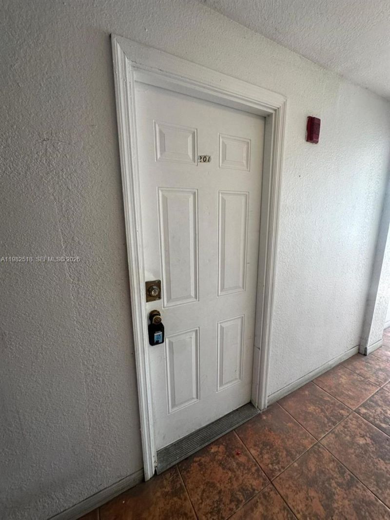 1021 NW 3rd St, Unit 201, Miami, FL 33128 Photo
