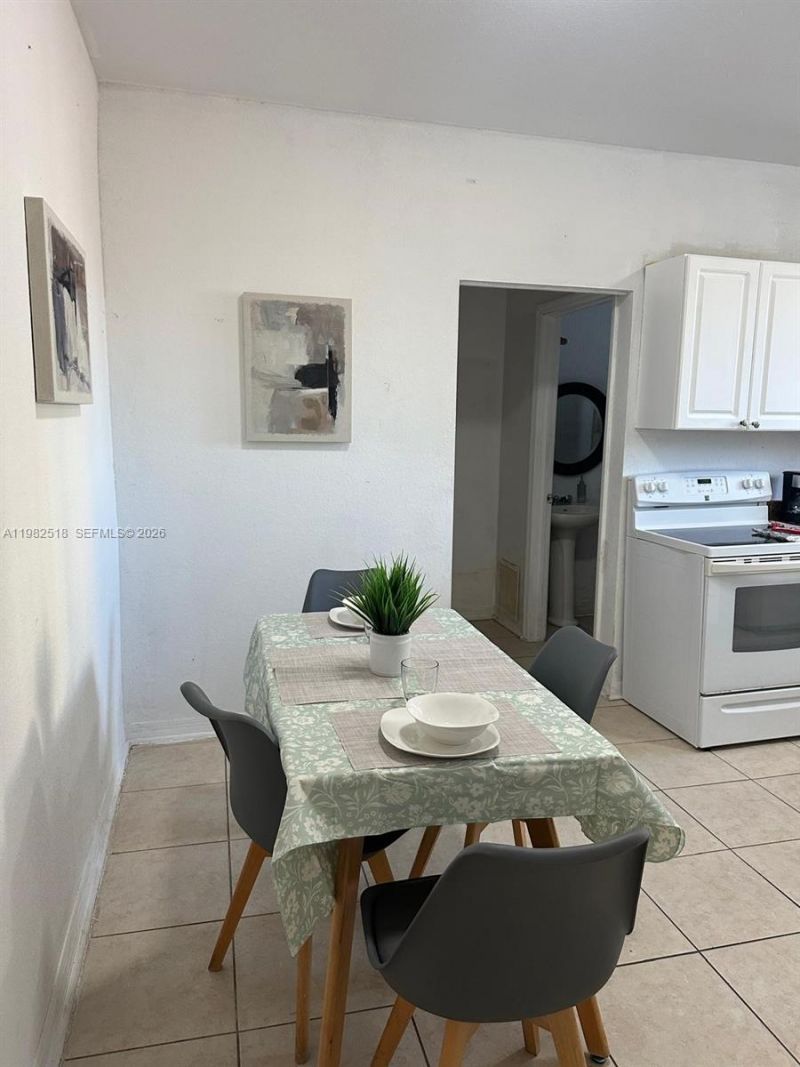 1021 NW 3rd St, Unit 201, Miami, FL 33128 Photo