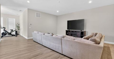 6324 Monument Springs Dr, Rocklin, CA 95677 Photo