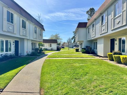 43 Omaha Ct, Sacramento, CA 95823 Photo