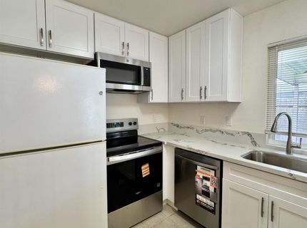 43 Omaha Ct, Sacramento, CA 95823 Photo