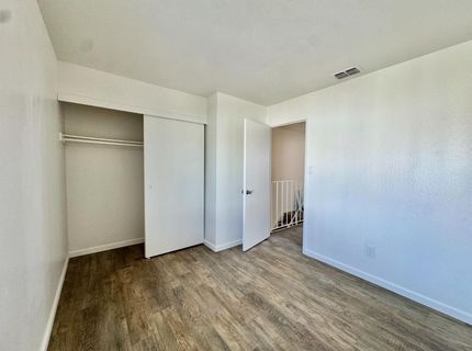 43 Omaha Ct, Sacramento, CA 95823 Photo