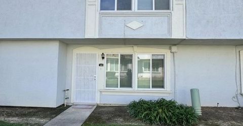 43 Omaha Ct, Sacramento, CA 95823 Photo