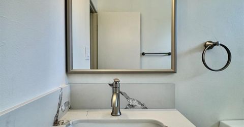 43 Omaha Ct, Sacramento, CA 95823 Photo