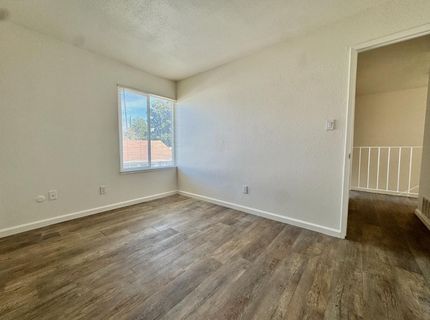 43 Omaha Ct, Sacramento, CA 95823 Photo
