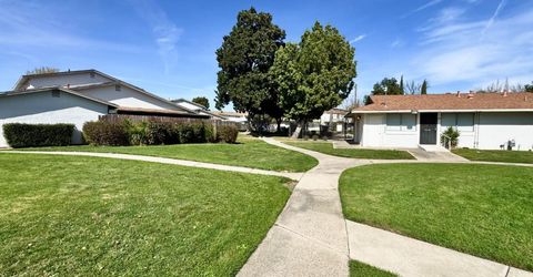 43 Omaha Ct, Sacramento, CA 95823 Photo
