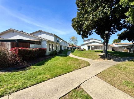 43 Omaha Ct, Sacramento, CA 95823 Photo