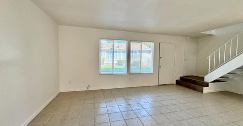 43 Omaha Ct, Sacramento, CA 95823 Photo