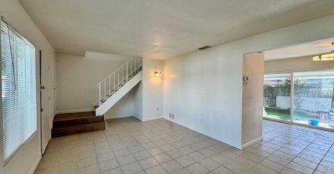 43 Omaha Ct, Sacramento, CA 95823 Photo