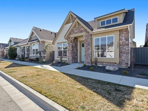 3363 E Kalinga Ln, Meridian, ID 83642