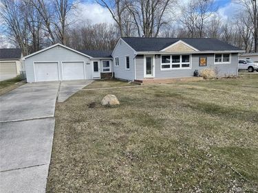 3378 Clyde Drive , Burtchville Twp, MI 48059