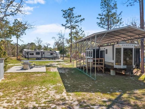 910 Bird Pond Rd, Steinhatchee, FL 32359