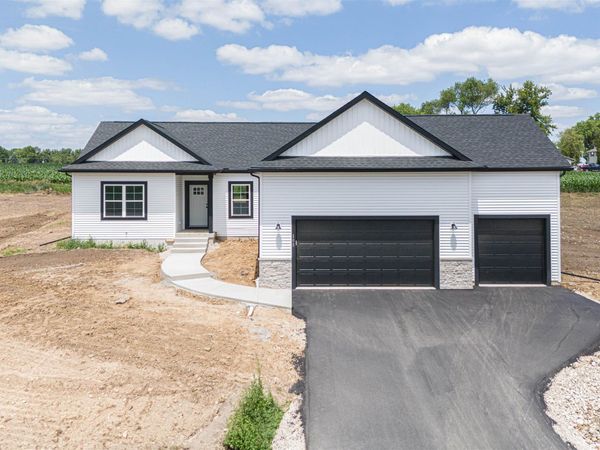 105 W 2nd Street, Friesland, WI 53935