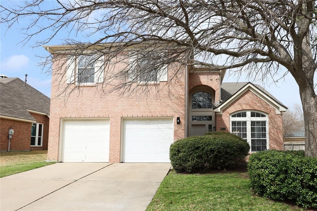 6912 Mesa Drive, Fort Worth, TX 76132 Main Photo
