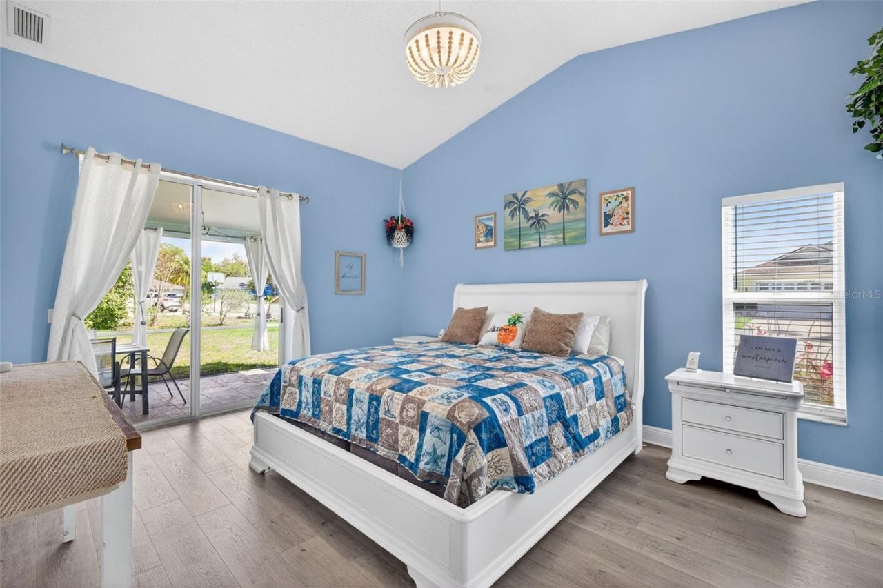 3907 57th Place E, Bradenton, FL 34203 Photo