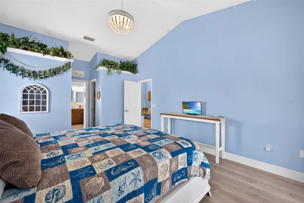 3907 57th Place E, Bradenton, FL 34203 Photo