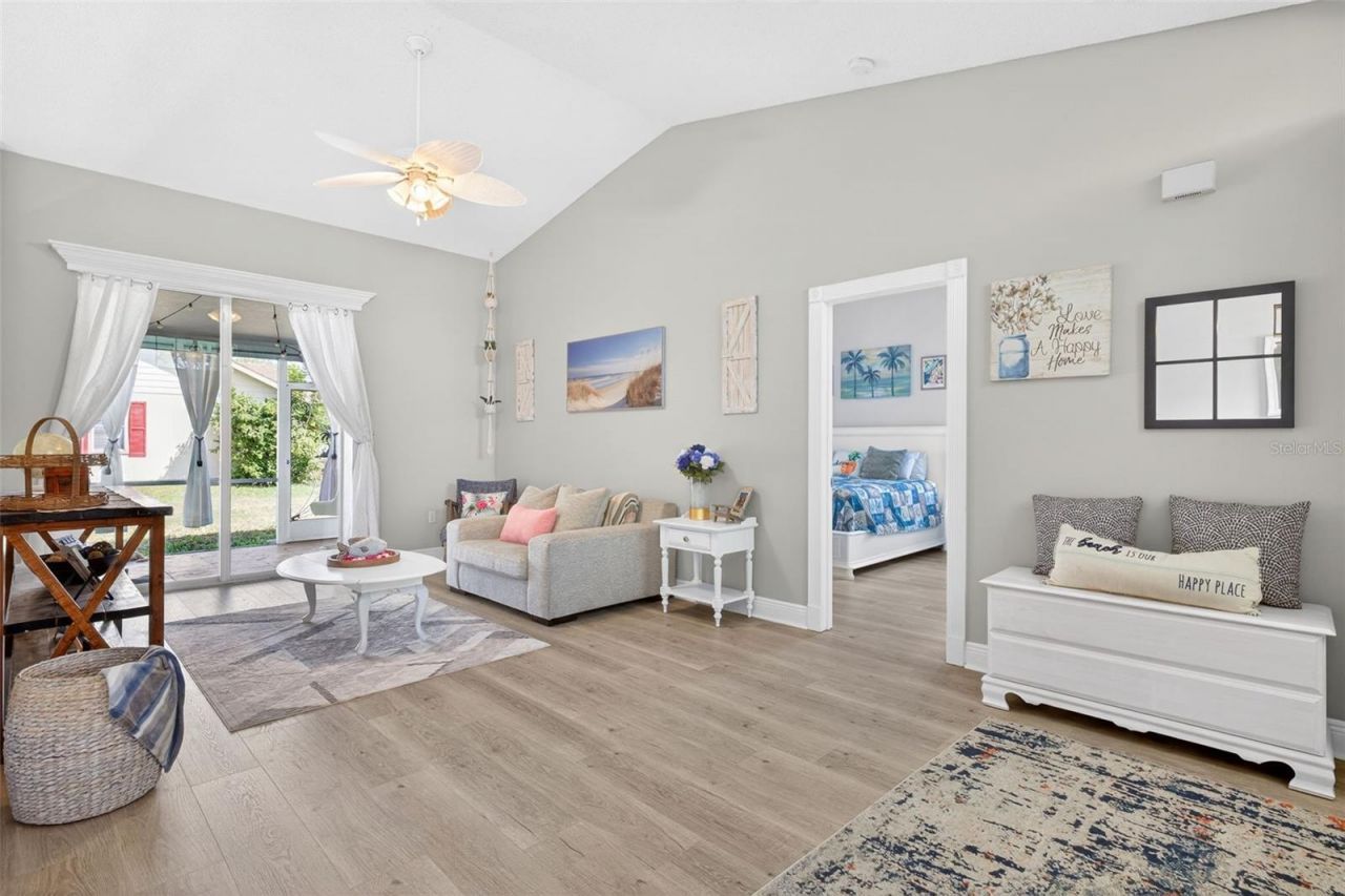 3907 57th Place E, Bradenton, FL 34203 Photo